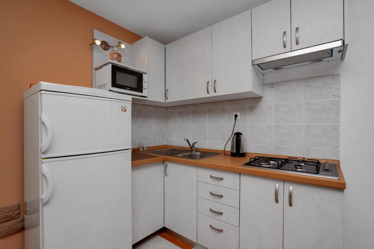 Apartamento Apartman Toni Drasnice Exterior foto